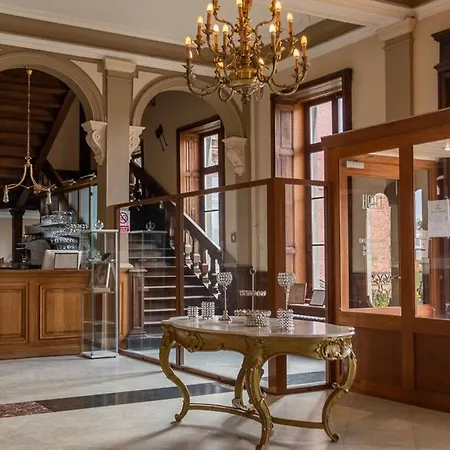 Domaine Du Chateau De La Neuville Otel