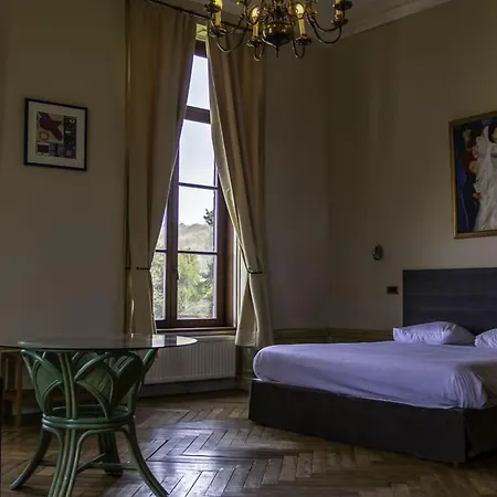 Domaine Du Chateau De La Neuville Tihange