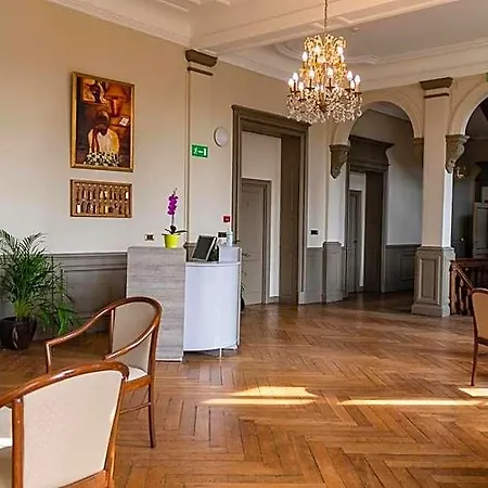 Domaine Du Chateau De La Neuville 3* Tihange